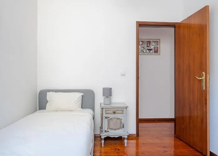 Cool Near Alfama * Lisboa